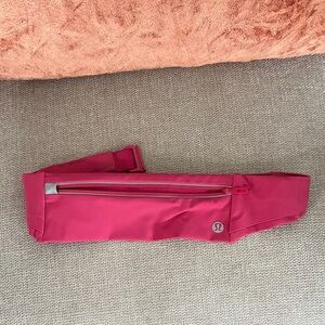 Lululemon running belt